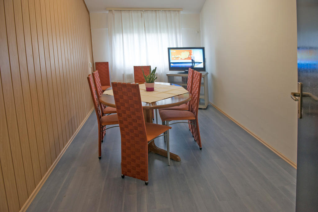 Hostel M ماريبور المظهر الخارجي الصورة